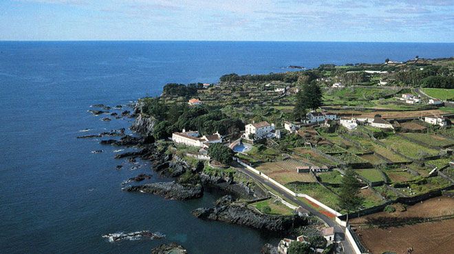 Zona Balnear do Porto da Caloura
Place: Ilha de São Miguel Zona Balnear do Porto da Caloura
Place: Ilha de São Miguel