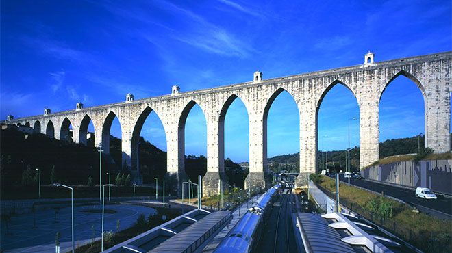 Aqueduto das Águas Livres
地方: Lisboa
照片: José Manuel Aqueduto das Águas Livres
地方: Lisboa
照片: José Manuel