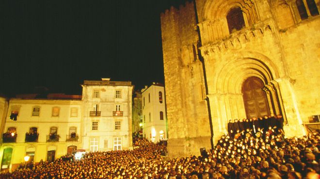 Fado ou Canção de Coimbra Fado ou Canção de Coimbra