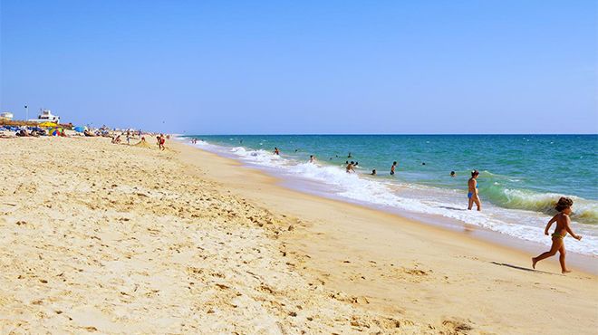 Praia da Ilha de Faro
Foto: Turismo do Algarve Praia da Ilha de Faro
Foto: Turismo do Algarve
