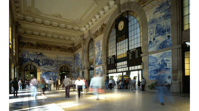 São Bento Train Station