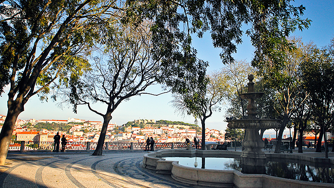 Lisboa_Miradouro São Pedro Alcântara